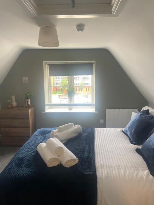 Fern House - By Shortstays4u A Lovely 2 Bedroom Townhouse With Free Parking In The Town Centre! Apartamento King's Lynn